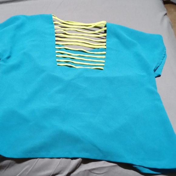 Blouse - Picture 1 of 4